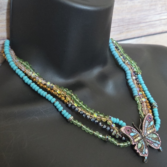 Betsey Johnson Colorful Butterfly Necklace NWT - Picture 13 of 15